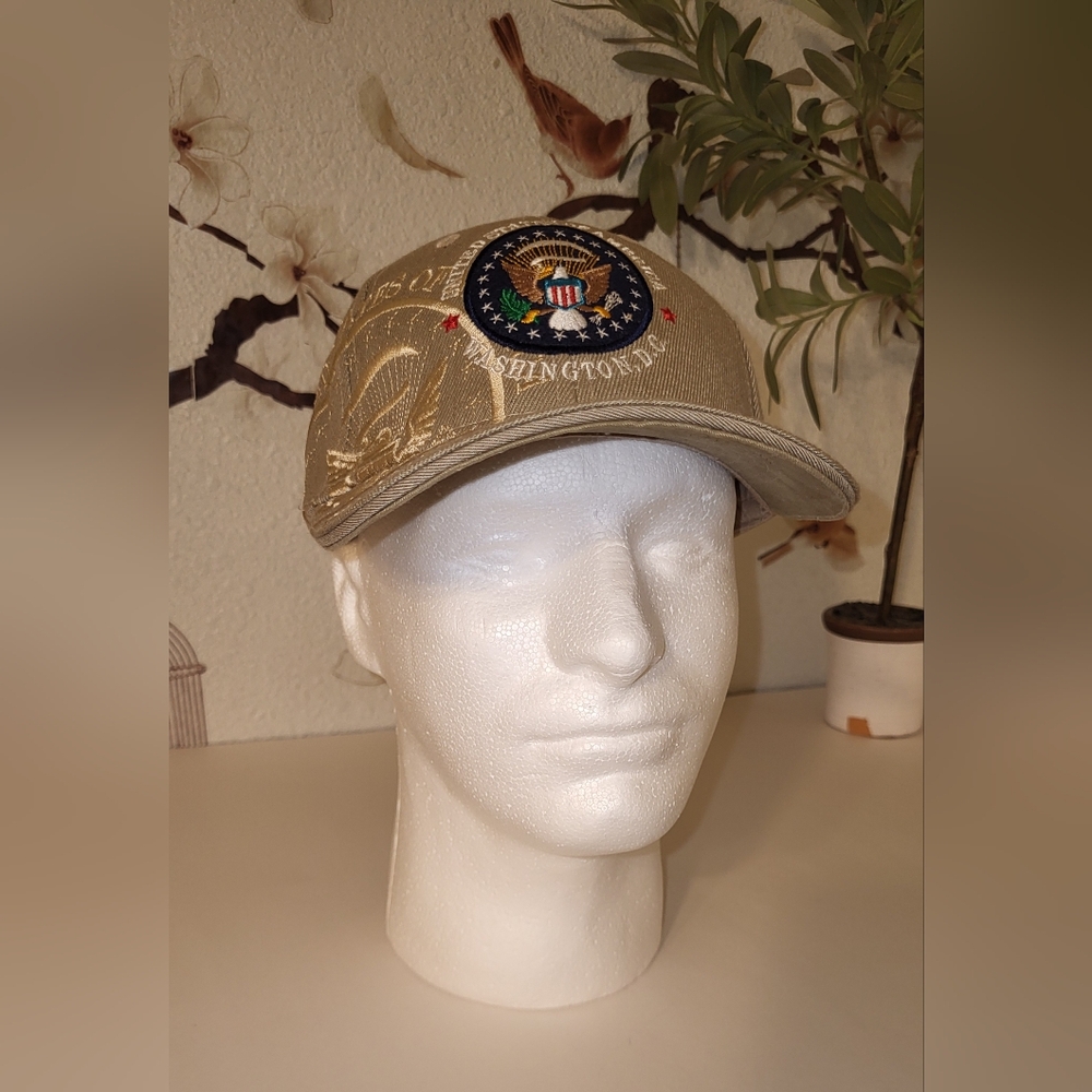 Men's Beige Embroidered Cap United States Of America Washington D.C.